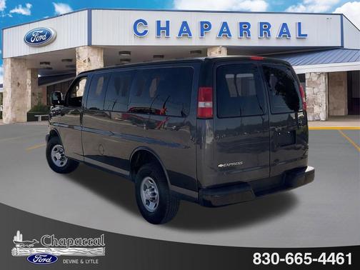 2017 Chevrolet Express 2500 LS
