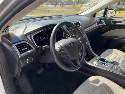 2018 Ford Fusion Hybrid S