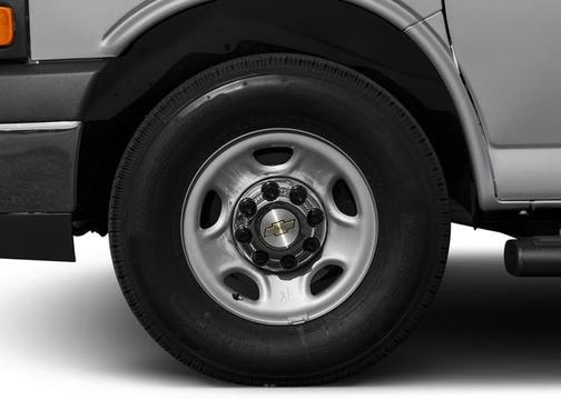 2017 Chevrolet Express 2500 LS