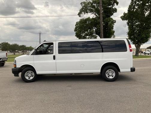 2019 Chevrolet Express 3500 LS