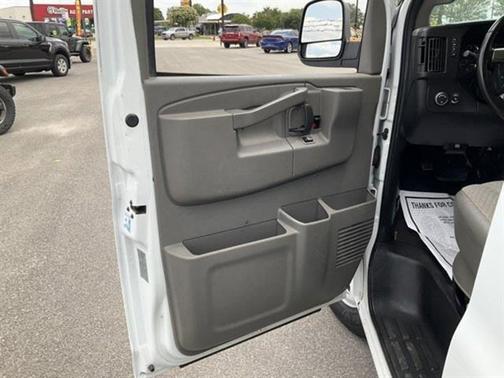 2019 Chevrolet Express 3500 LS
