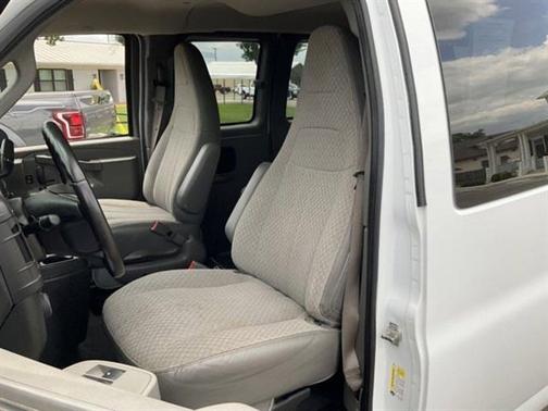 2019 Chevrolet Express 3500 LS