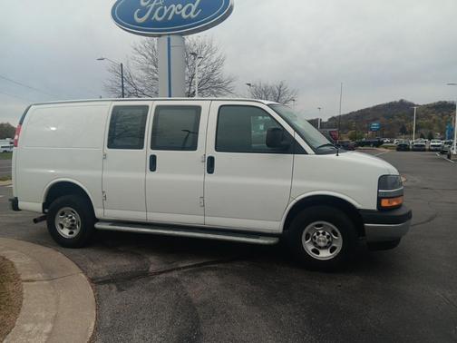2023 Chevrolet Express 2500 RWD 2500 Regular Wheelbase WT