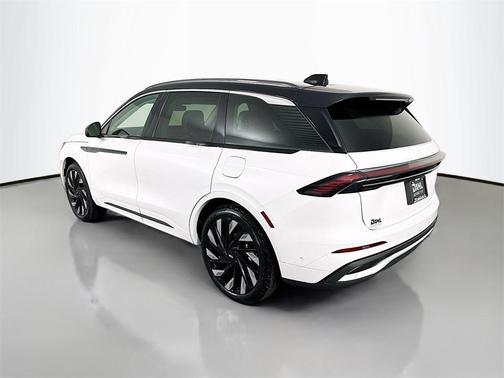 2024 Lincoln Nautilus Black Label