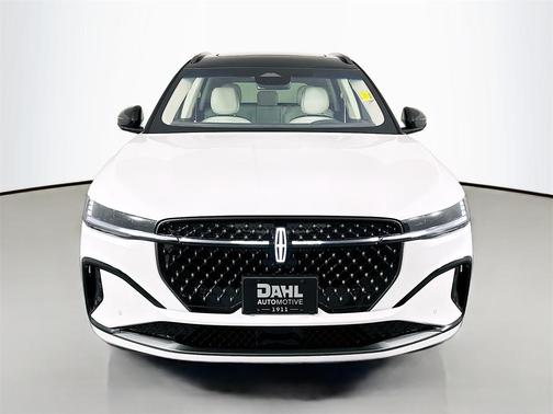 2024 Lincoln Nautilus Black Label