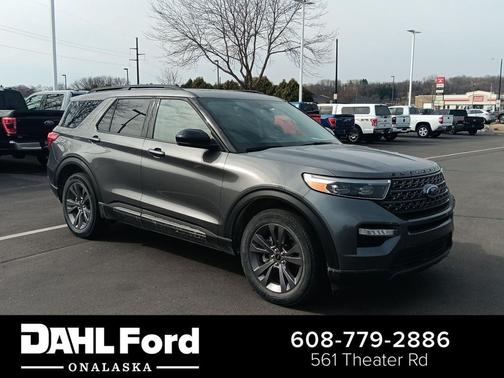Carbonized Gray Metallic 2024 Ford Explorer XLT
