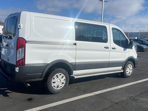 2024 Ford Transit-250 Base