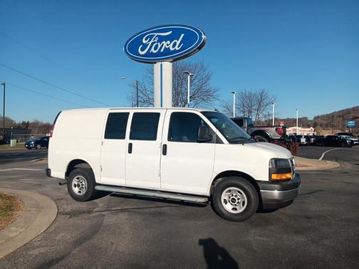 2023 GMC Savana 2500 Work Van