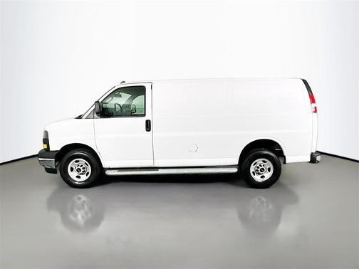 2023 GMC Savana 2500 Work Van