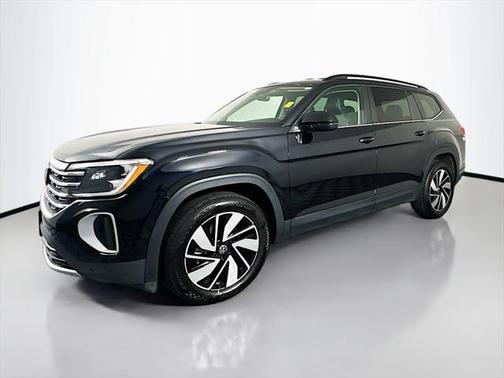 2024 Volkswagen Atlas 2.0T SE w/Technology 4MOTION