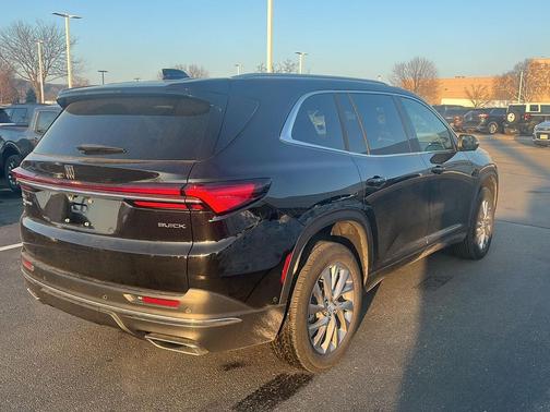 2025 Buick Enclave Preferred FWD