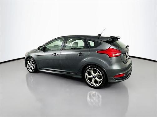 2018 Ford Focus ST