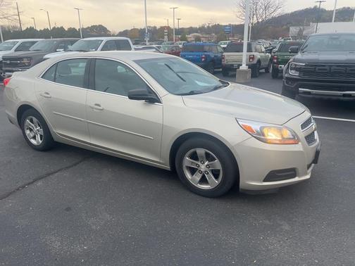 2013 Chevrolet Malibu 1LS