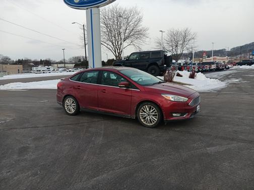 2017 Ford Focus Titanium