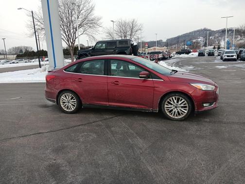 2017 Ford Focus Titanium