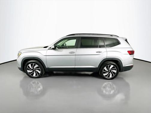 2024 Volkswagen Atlas 2.0T SE w/Technology 4MOTION