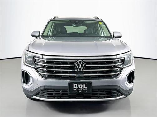 2024 Volkswagen Atlas 2.0T SE w/Technology 4MOTION