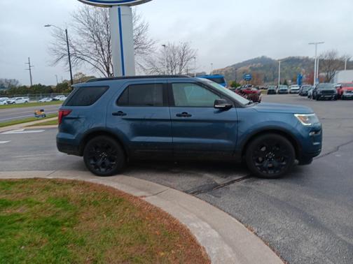 2019 Ford Explorer Sport