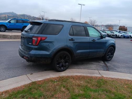 2019 Ford Explorer Sport
