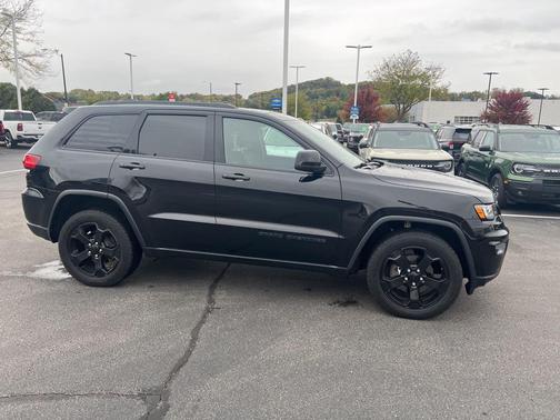 2018 Jeep Grand Cherokee Upland