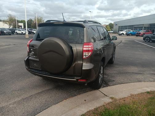 2009 Toyota RAV4 Sport