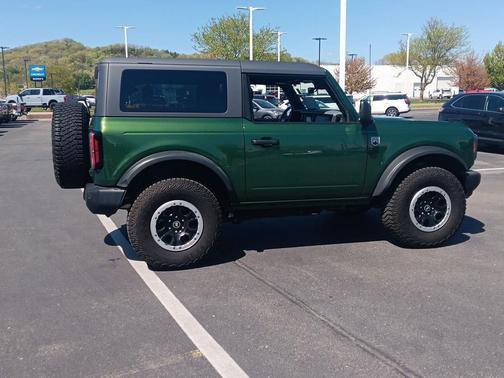 Eruption Green Metallic 2022 Ford Bronco Big Bend