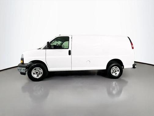 2022 GMC Savana 2500 Work Van
