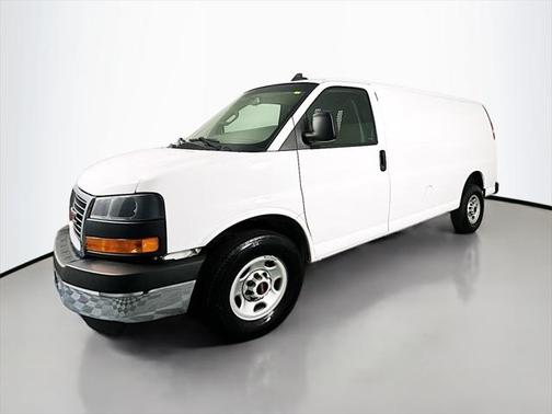 2022 GMC Savana 2500 Work Van