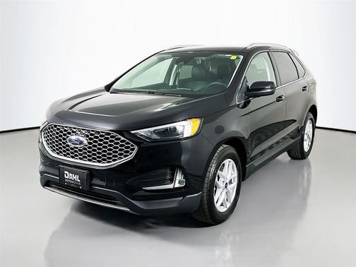 Agate Black Metallic 2024 Ford Edge SEL