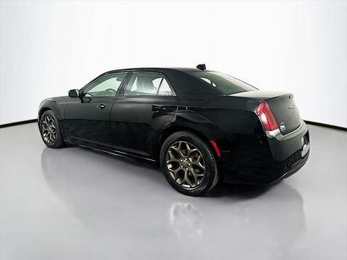 2016 Chrysler 300 S