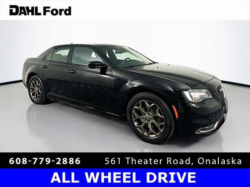 2016 Chrysler 300 S