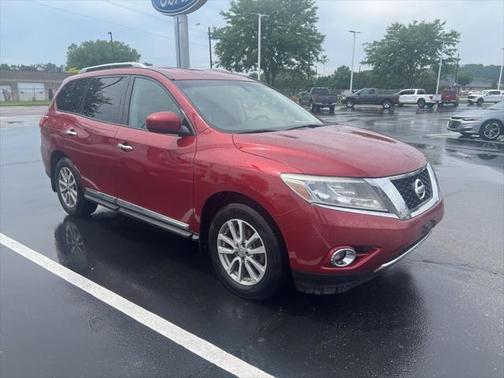2016 Nissan Pathfinder SL