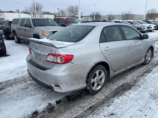 2012 Toyota Corolla LE