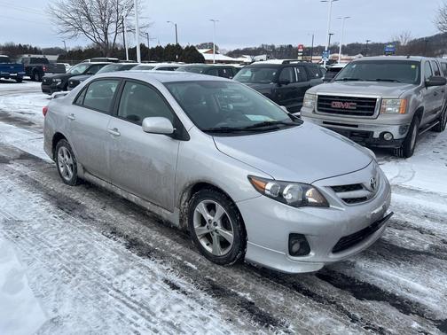 2012 Toyota Corolla LE