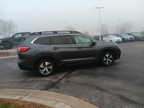 2024 Subaru Ascent Premium 7-Passenger