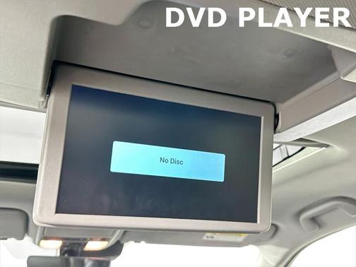 2022 Honda Pilot Touring 8-Passenger