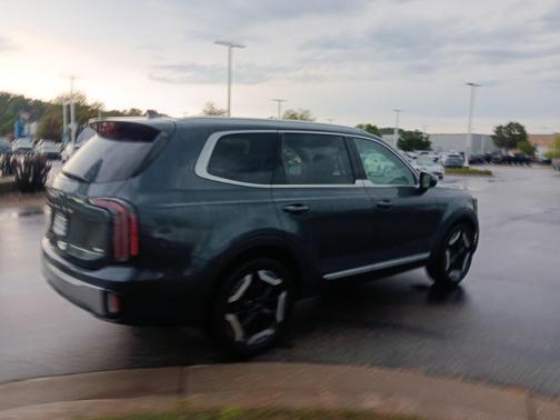 2023 Kia Telluride EX