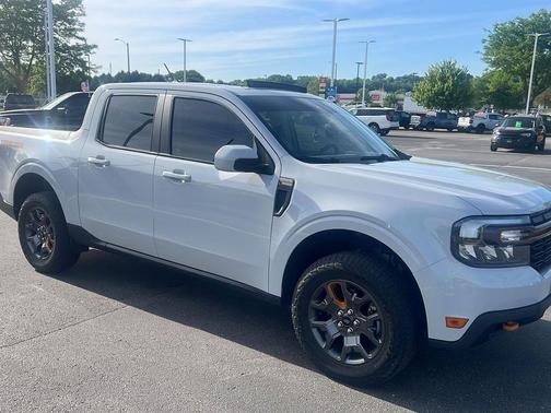 Avalanche Gray 2023 Ford Maverick Lariat