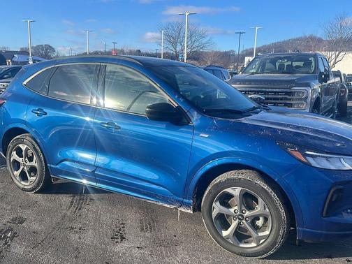 2023 Ford Escape ST-Line