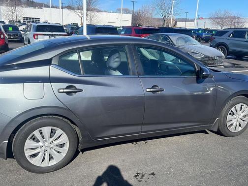 2022 Nissan Sentra S
