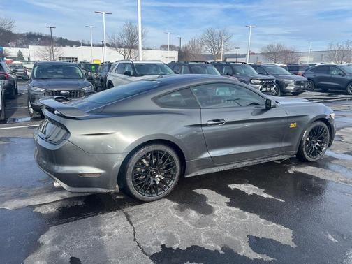 2017 Ford Mustang EcoBoost Premium