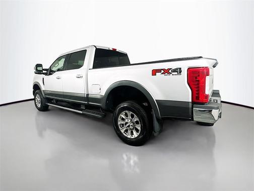 2017 Ford F-350 Lariat