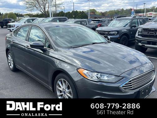 Magnetic 2017 Ford Fusion SE