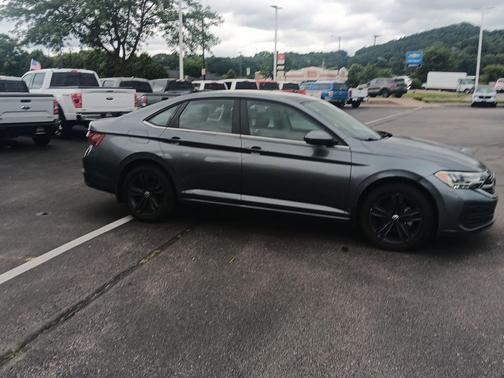 2022 Volkswagen Jetta 1.5T SE