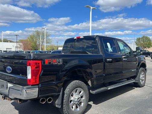 Agate Black 2019 Ford F-350 Lariat