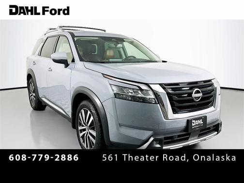 2022 Nissan Pathfinder Platinum 4WD