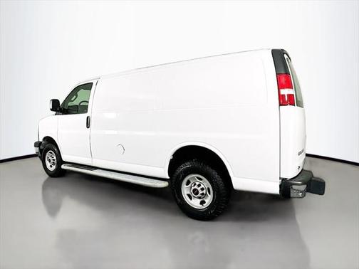 2023 GMC Savana 2500 Work Van