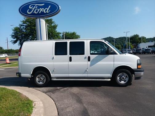 2023 GMC Savana 2500 Work Van