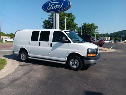 2023 GMC Savana 2500 Work Van