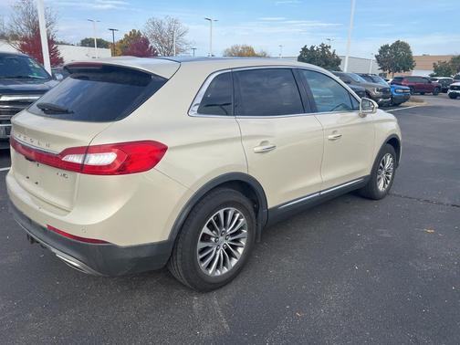 2016 Lincoln MKX Select